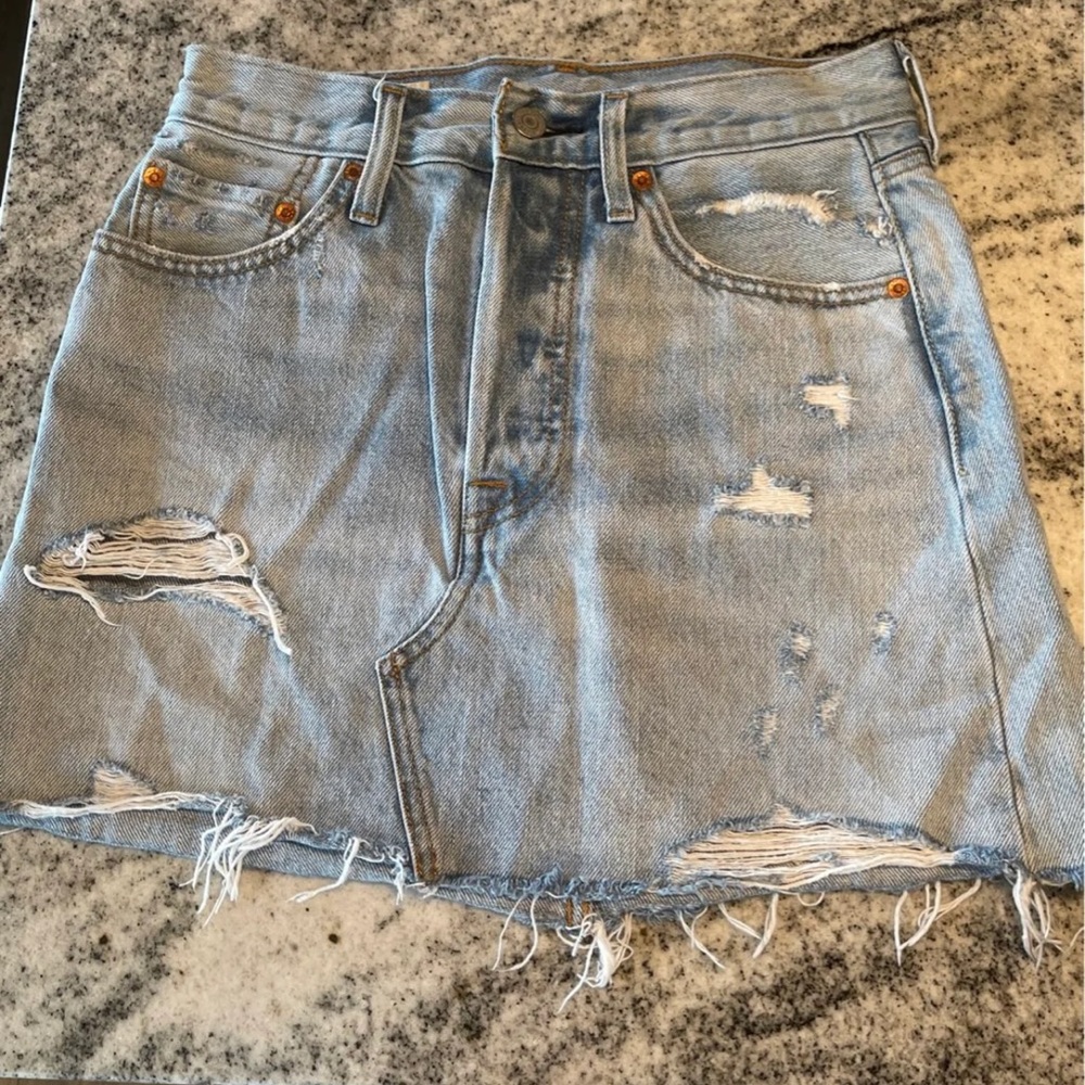 Levi’s denim jean skirt